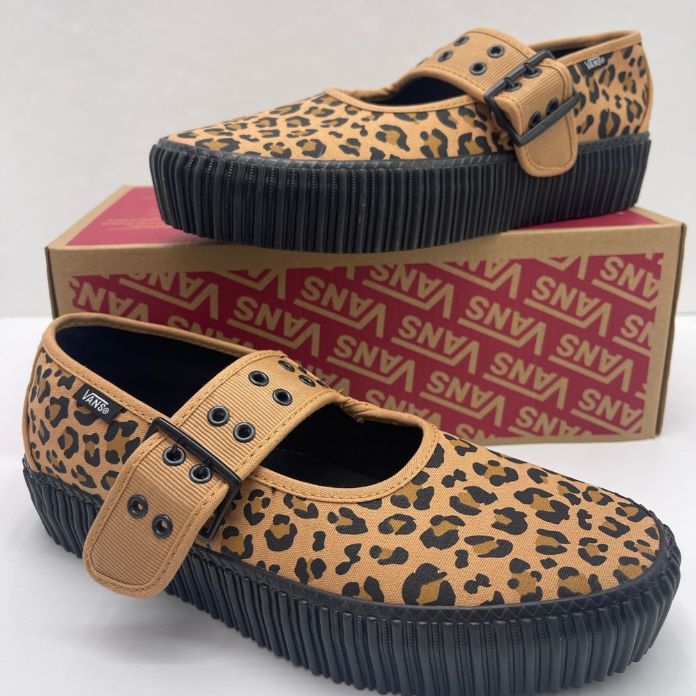 Vans WMNS Mary Jane Creeper
Grunge Core Leopard Platform Sneakers 
VN000D07LPR - Picture 10 of 16